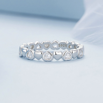 Small Hearts Ring