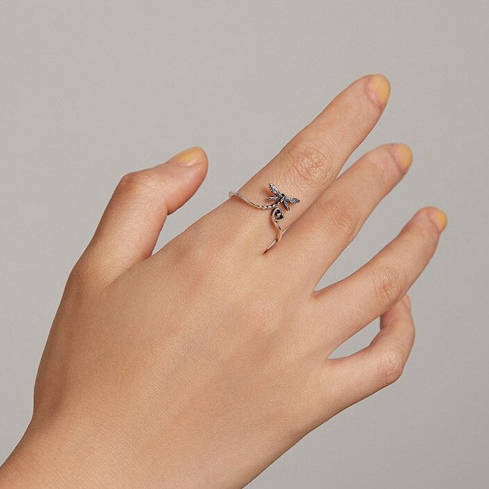 Dragonfly Ring with Heart