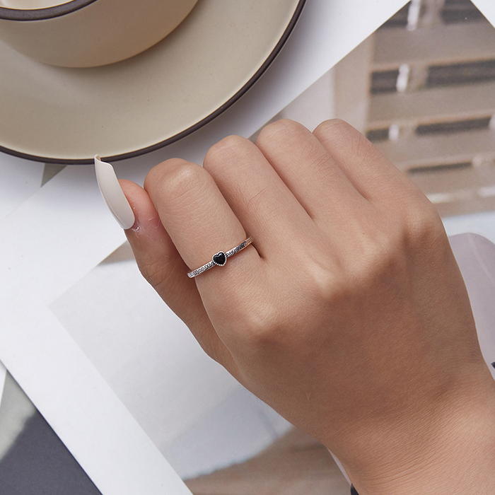 Black Heart Ring