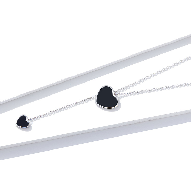 Black Hearts Necklace