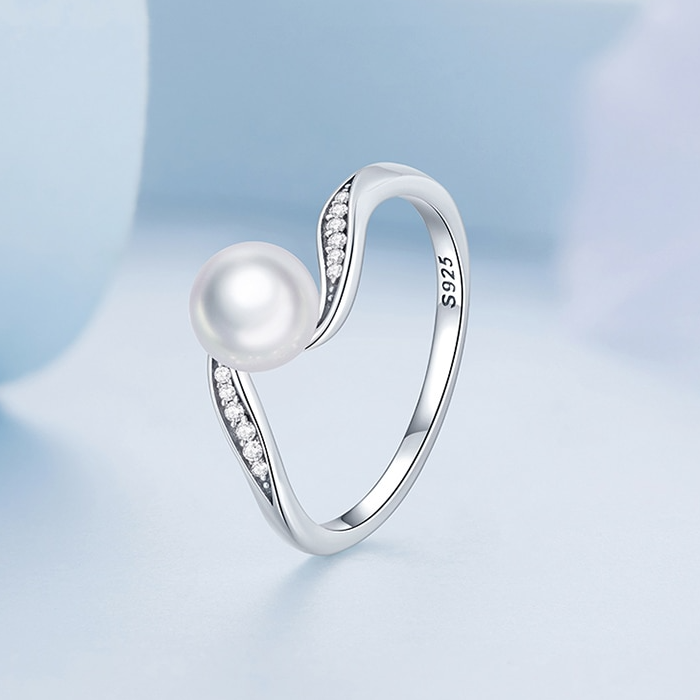 Pearl Ring