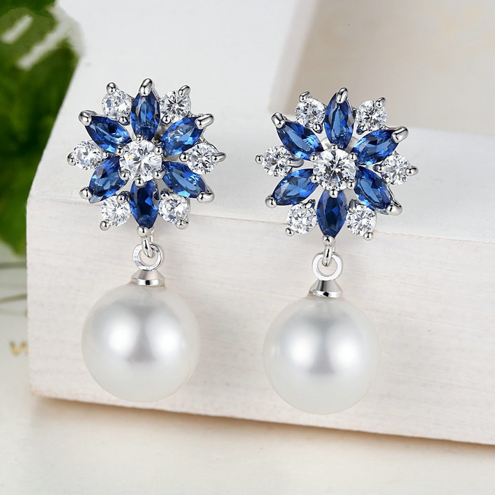 Snowflake Earrings with Pearls