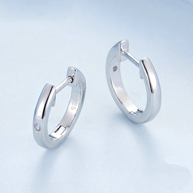 Small Smooth Hoop Earrings