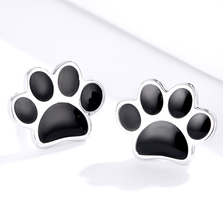 Paw Earrings