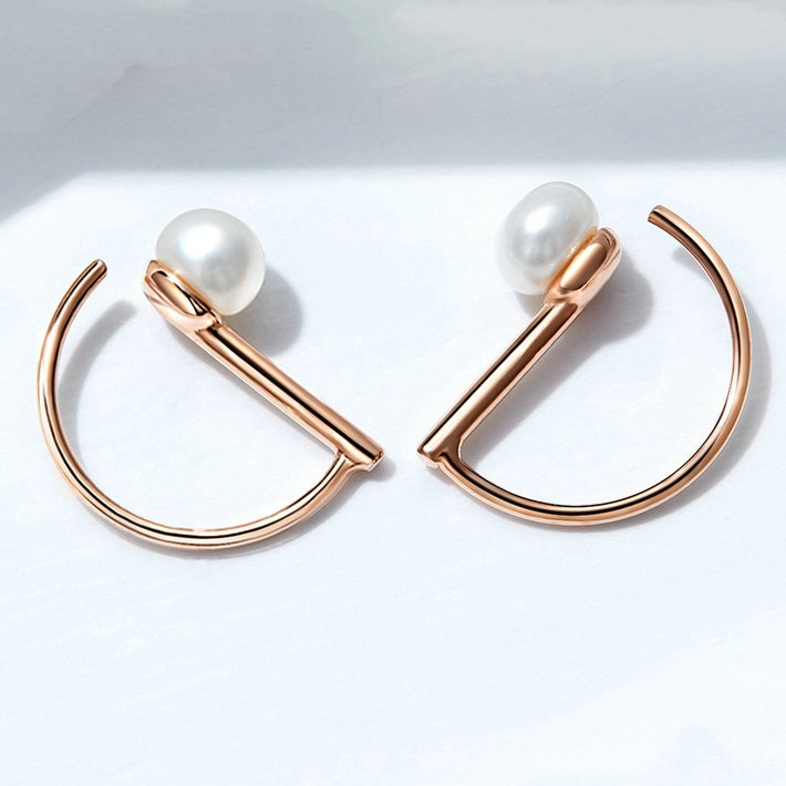 Hoop Earrings with Pearls